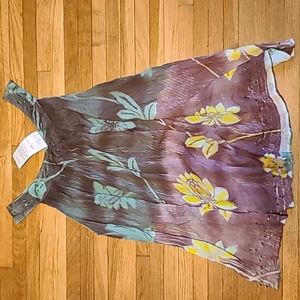 NWT Women's One Size Fits All Flowing Tank.